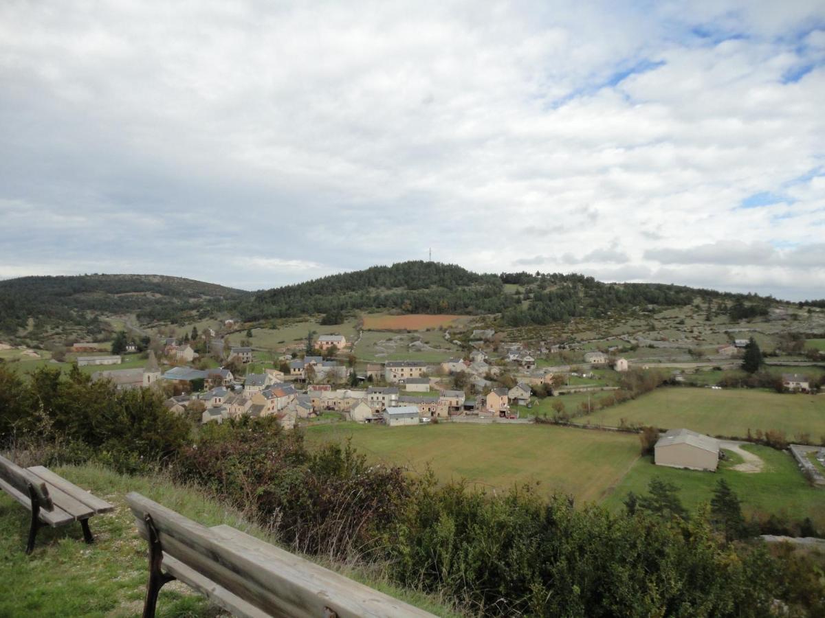 Gite Clevacances Laval-du-Tarn Zewnętrze zdjęcie