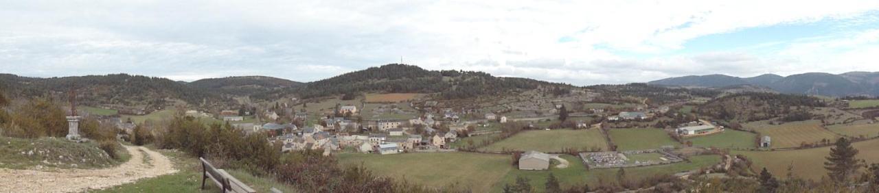Gite Clevacances Laval-du-Tarn Zewnętrze zdjęcie